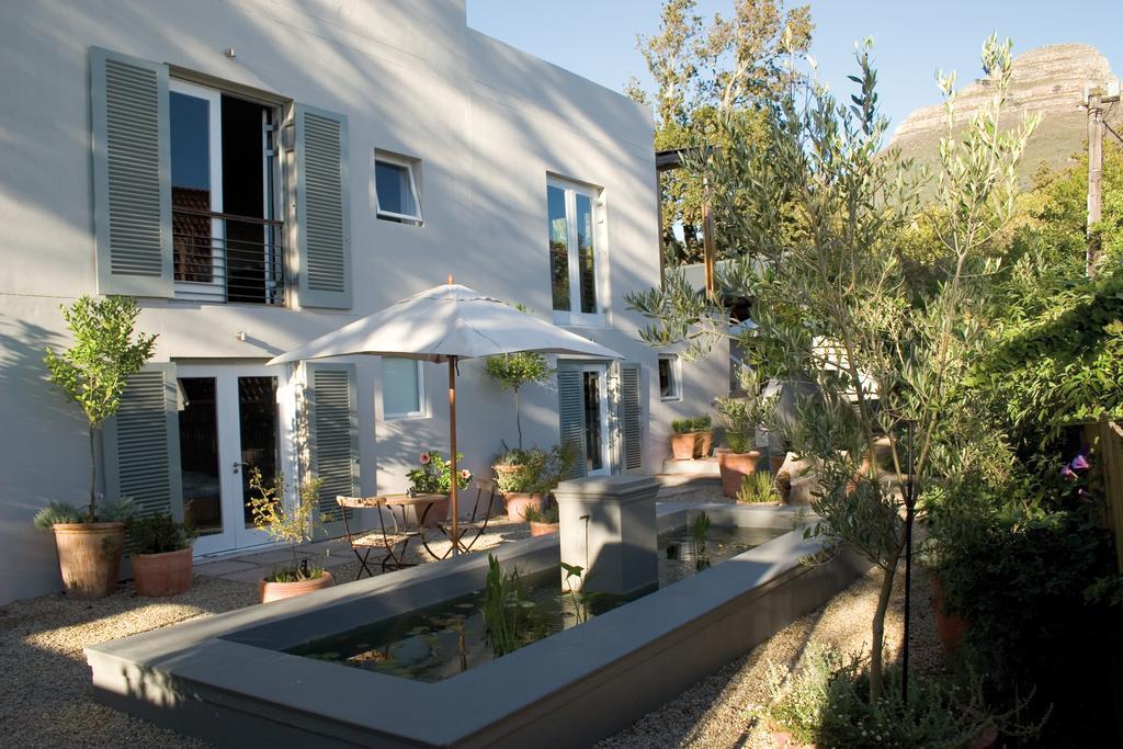Four Rosmead Boutique Guesthouse Città del Capo Esterno foto